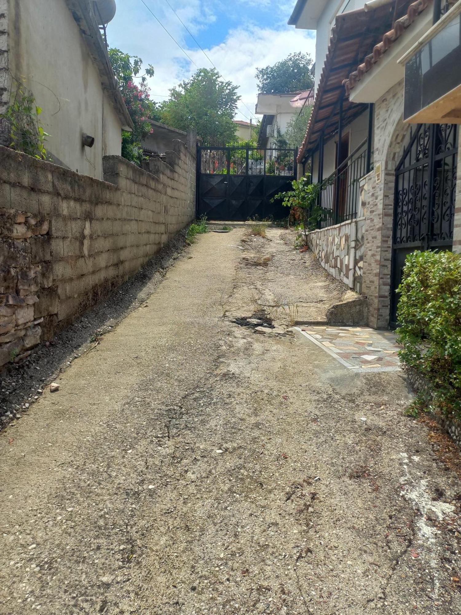 Aleko Guest House Gjirokastër المظهر الخارجي الصورة